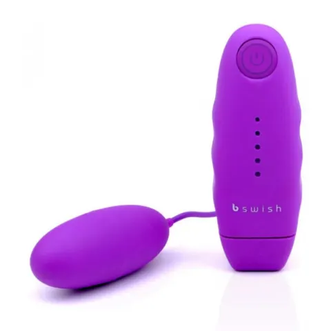 Wibrujące jajeczko – B Swish bnaughty Classic Plum